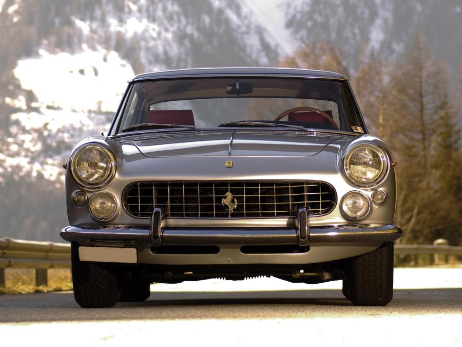  Ferrari 250 GTE 2+2 (Series III) 1963 года  (фото 16 из 22)